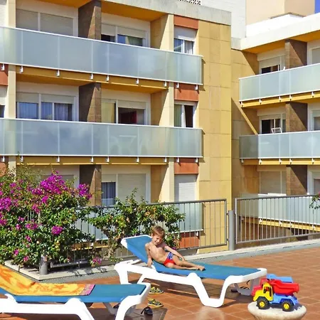 Appartement In With A Shared Pool Calafell